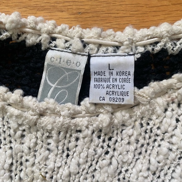 Retro Vintage Cleo Decal Sweater - Picture 4 of 5